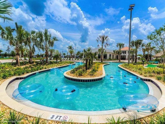 Casa com 4 Quartos à Venda, 197 m² em Kissimmee - Kissimmee