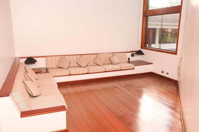 Imagem Casa com 4 Quartos à Venda, 832 m² em Vila Gardênia - Atibaia Imagem Casa com 4 Quartos à Venda, 832 m² em Vila Gardênia - Atibaia