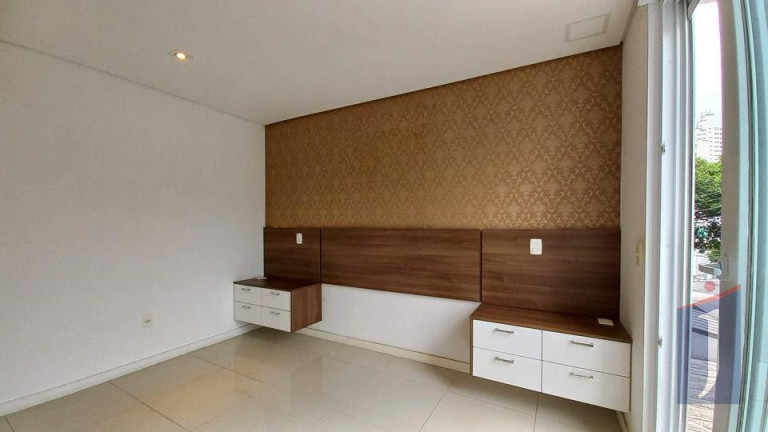Imagem Casa com 3 Quartos à Venda, 227 m² em Vila Mariana - São Paulo