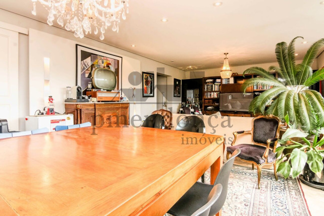 Imagem Apartamento com 3 Quartos à Venda, 187 m² em Higienópolis - São Paulo Imagem Apartamento com 3 Quartos à Venda, 187 m² em Higienópolis - São Paulo