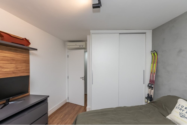 Imagem Apartamento com 3 Quartos à Venda, 178 m² em Itaim Bibi - São Paulo
