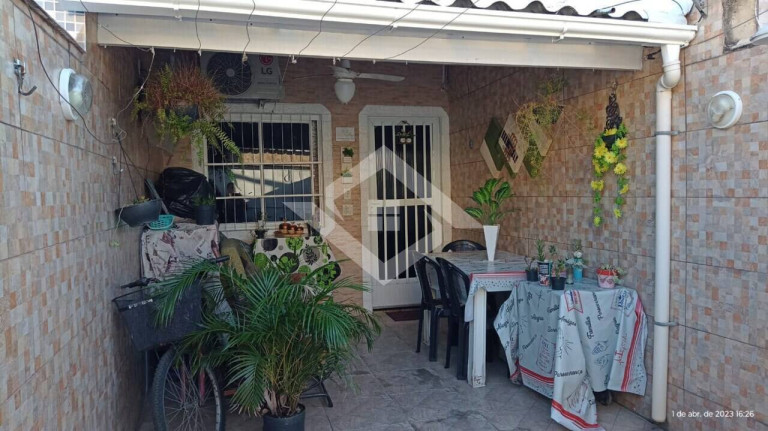 Imagem Casa com 2 Quartos à Venda, 72 m² em Bangu - Rio De Janeiro Imagem Casa com 2 Quartos à Venda, 72 m² em Bangu - Rio De Janeiro