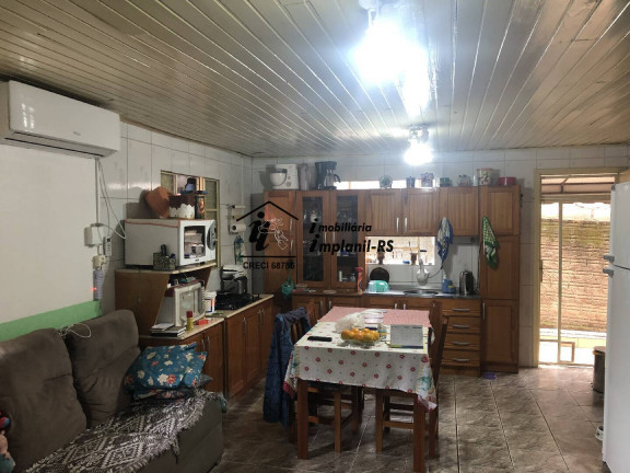 Imagem Casa com 2 Quartos à Venda, 300 m² em Vila Esperança - Teutônia Imagem Casa com 2 Quartos à Venda, 300 m² em Vila Esperança - Teutônia