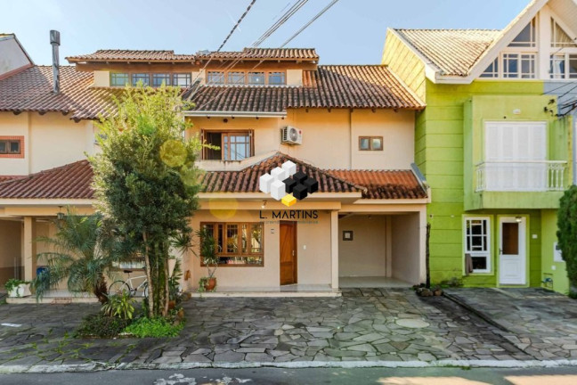 Imagem Casa de Condomínio com 4 Quartos à Venda, 202 m² em Ipanema - Porto Alegre Imagem Casa de Condomínio com 4 Quartos à Venda, 202 m² em Ipanema - Porto Alegre