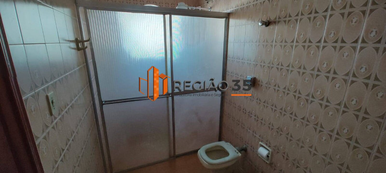 Imagem Casa com 3 Quartos à Venda, 404 m² em Jardim Dos Estados - Poços De Caldas