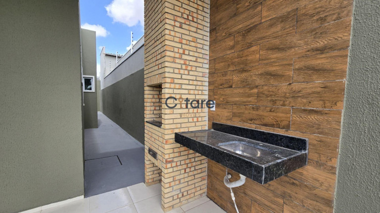 Imagem Casa com 3 Quartos à Venda, 200 m² em São Bento - Fortaleza Imagem Casa com 3 Quartos à Venda, 200 m² em São Bento - Fortaleza