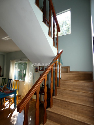 Imagem Casa com 4 Quartos à Venda, 415 m² em Vargem Grande - Teresópolis