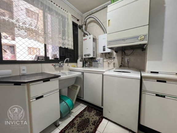 Imagem Apartamento com 3 Quartos à Venda, 190 m² em Centro - Balneário Camboriú Imagem Apartamento com 3 Quartos à Venda, 190 m² em Centro - Balneário Camboriú