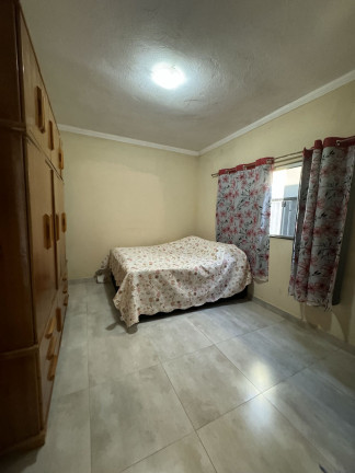 Imagem Casa com 3 Quartos à Venda, 157 m² em Residencial Laurentino Martins - Goianésia Imagem Casa com 3 Quartos à Venda, 157 m² em Residencial Laurentino Martins - Goianésia