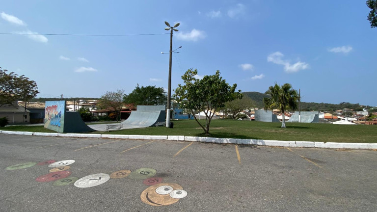 Imagem Casa de Condomínio com 2 Quartos à Venda, 80 m² em Fluminense - São Pedro Da Aldeia