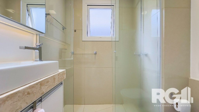 Imagem Casa de Condomínio com 4 Quartos à Venda, 218 m² em Jardim Carvalho - Porto Alegre Imagem Casa de Condomínio com 4 Quartos à Venda, 218 m² em Jardim Carvalho - Porto Alegre