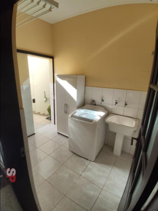 Imagem Casa com 2 Quartos à Venda, 196 m² em Vila Santista - Atibaia