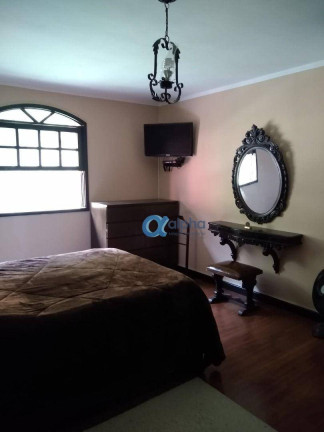 Imagem Casa com 4 Quartos à Venda ou Locação, 232 m² em Corrêas - Petrópolis