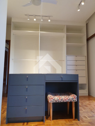 Imagem Casa de Condomínio com 3 Quartos à Venda, 320 m² em Alphaville - Santana De Parnaíba Imagem Casa de Condomínio com 3 Quartos à Venda, 320 m² em Alphaville - Santana De Parnaíba