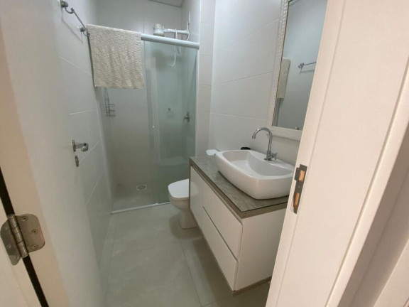 Imagem Apartamento com 2 Quartos à Venda, 77 m² em Governador Celso Ramos - Governador Celso Ramos