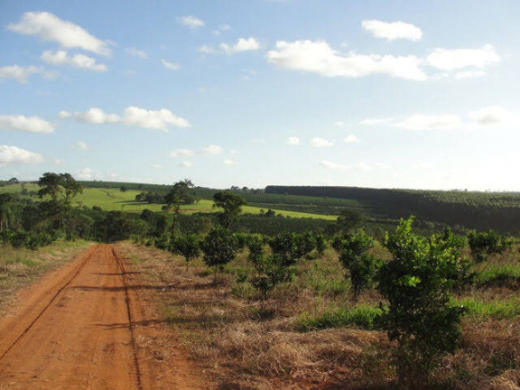 Imagem Fazenda à Venda, 41.140.000 m² em Zona Rural - Angatuba Imagem Fazenda à Venda, 41.140.000 m² em Zona Rural - Angatuba