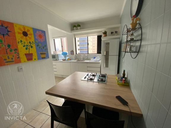 Imagem Apartamento com 3 Quartos à Venda, 100 m² em Centro - Balneário Camboriú Imagem Apartamento com 3 Quartos à Venda, 100 m² em Centro - Balneário Camboriú