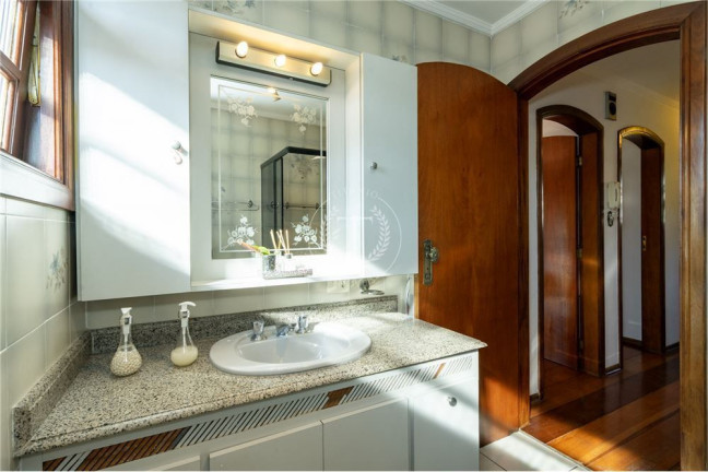 Imagem Casa com 3 Quartos à Venda, 295 m² em Butantã - São Paulo