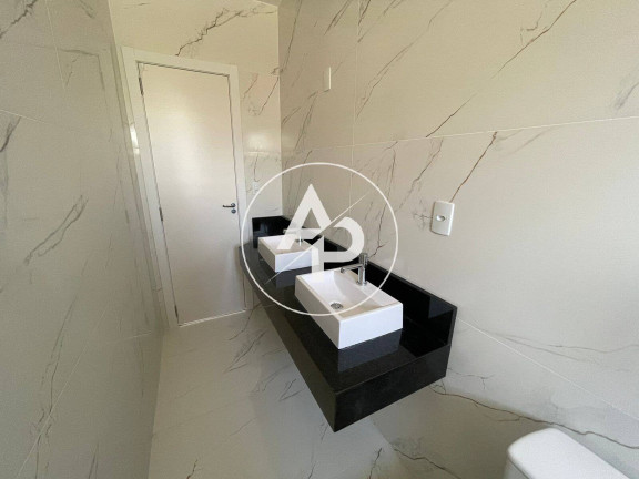 Imagem Sobrado com 3 Quartos à Venda, 114 m² em Oficinas - Ponta Grossa