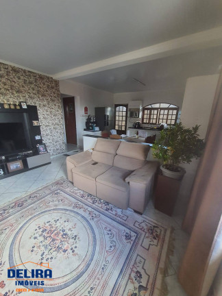 Imagem Casa com 3 Quartos à Venda, 250 m² em Terra Preta (terra Preta) - Mairiporã Imagem Casa com 3 Quartos à Venda, 250 m² em Terra Preta (terra Preta) - Mairiporã