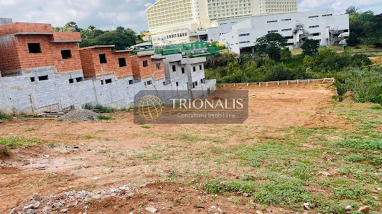 Imagem Terreno à Venda, 1.396 m² em Jardim Santo Antônio - Atibaia Imagem Terreno à Venda, 1.396 m² em Jardim Santo Antônio - Atibaia