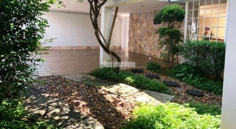 Imagem Casa com 4 Quartos à Venda, 380 m² em Vila Madalena - São Paulo Imagem Casa com 4 Quartos à Venda, 380 m² em Vila Madalena - São Paulo