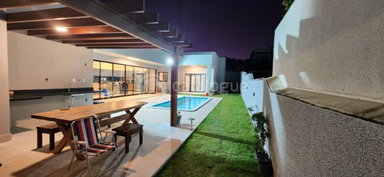 Imagem Casa com 3 Quartos à Venda, 550 m² em Cajupiranga - Parnamirim Imagem Casa com 3 Quartos à Venda, 550 m² em Cajupiranga - Parnamirim