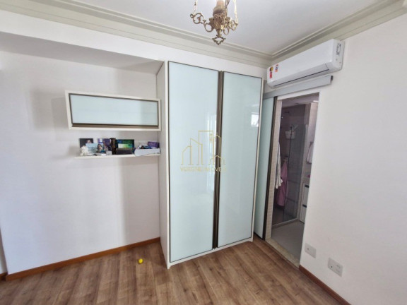 Imagem Imóvel com 4 Quartos à Venda, 187 m² em Barra - Salvador Imagem Imóvel com 4 Quartos à Venda, 187 m² em Barra - Salvador