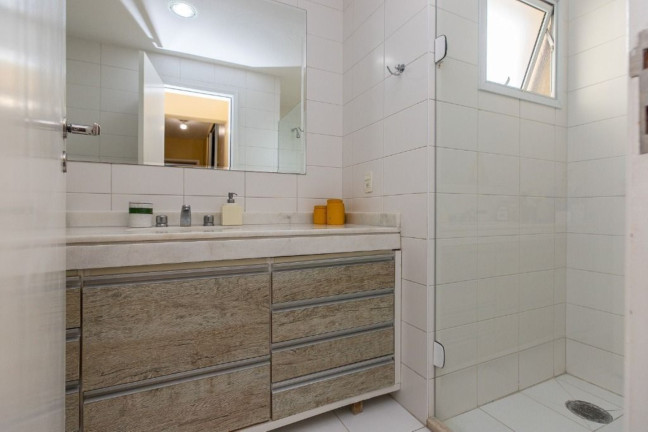 Imagem Apartamento com 3 Quartos à Venda, 154 m² em Campo Belo - São Paulo