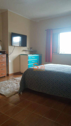 Imagem Sobrado com 3 Quartos à Venda, 254 m² em Jardim Teles De Menezes - Santo André