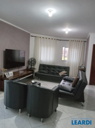 Imagem Sobrado com 3 Quartos à Venda, 220 m² em Jardim Las Vegas - Santo André