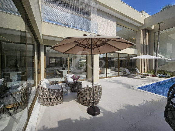 Casa de Condomínio com 3 Quartos à Venda, 500 m² em Alphaville - Santana De Parnaíba