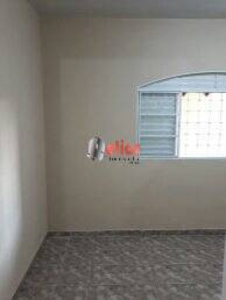 Imagem Casa com 3 Quartos à Venda, 160 m² em Núcleo Residencial Beija-flor - Bauru Imagem Casa com 3 Quartos à Venda, 160 m² em Núcleo Residencial Beija-flor - Bauru