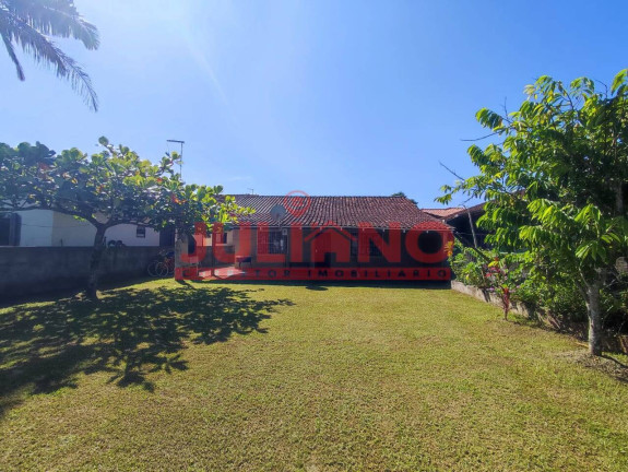 Imagem Casa com 2 Quartos à Venda, 325 m² em Costeira - Balneário Barra Do Sul Imagem Casa com 2 Quartos à Venda, 325 m² em Costeira - Balneário Barra Do Sul