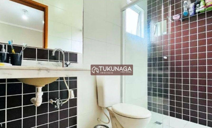 Imagem Sobrado com 3 Quartos à Venda, 148 m² em Jardim Santa Clara - Guarulhos Imagem Sobrado com 3 Quartos à Venda, 148 m² em Jardim Santa Clara - Guarulhos