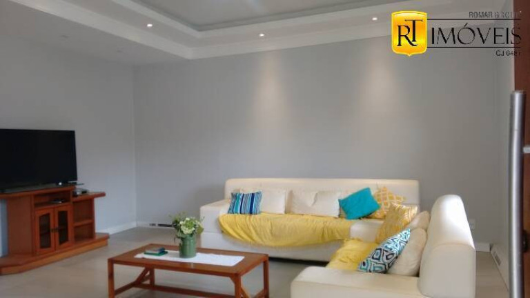 Imagem Casa com 3 Quartos à Venda, 218 m² em Parque Hotel - Araruama Imagem Casa com 3 Quartos à Venda, 218 m² em Parque Hotel - Araruama