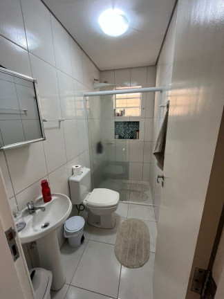 Imagem Casa com 3 Quartos à Venda, 80 m² em Uberaba - Curitiba
