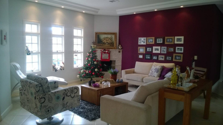 Imagem Casa com 3 Quartos à Venda, 241 m² em Tarumã - Santana De Parnaíba