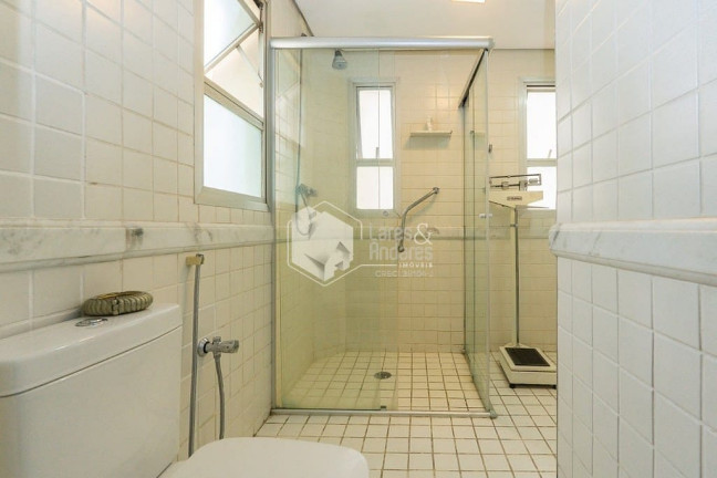 Imagem Apartamento com 3 Quartos à Venda, 210 m² em Moema - São Paulo Imagem Apartamento com 3 Quartos à Venda, 210 m² em Moema - São Paulo