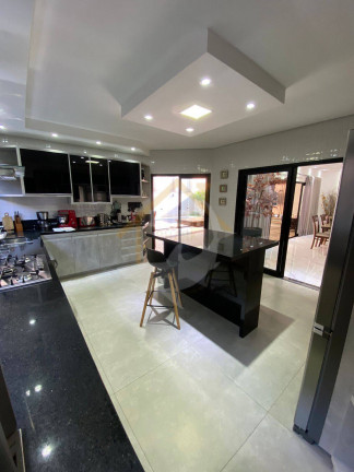 Imagem Casa com 5 Quartos à Venda, 530 m² em Alphaville - Santana De Parnaíba Imagem Casa com 5 Quartos à Venda, 530 m² em Alphaville - Santana De Parnaíba