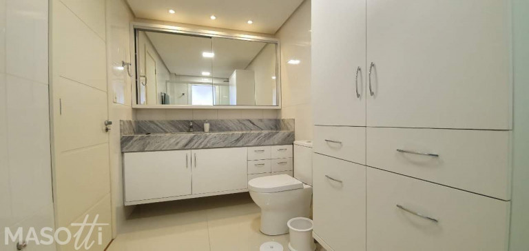 Imagem Apartamento com 3 Quartos à Venda, 227 m² em Centro - Gramado Imagem Apartamento com 3 Quartos à Venda, 227 m² em Centro - Gramado