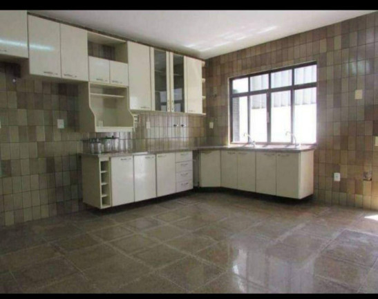 Imagem Casa com 3 Quartos à Venda, 378 m² em Farolândia - Aracaju Imagem Casa com 3 Quartos à Venda, 378 m² em Farolândia - Aracaju
