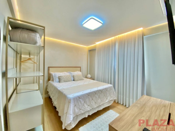 Imagem Apartamento com 2 Quartos à Venda, 83 m² em Centro - Balneário Camboriú