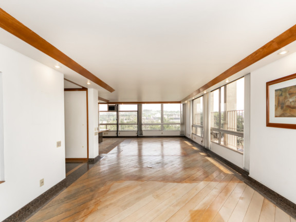 Imagem Apartamento com 3 Quartos à Venda, 217 m² em Jardim Europa - São Paulo Imagem Apartamento com 3 Quartos à Venda, 217 m² em Jardim Europa - São Paulo