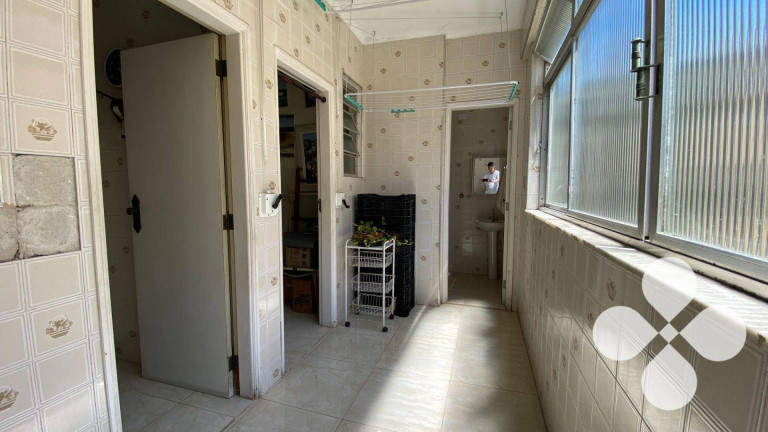 Imagem Imóvel com 3 Quartos à Venda, 296 m² em Aparecida - Santos Imagem Imóvel com 3 Quartos à Venda, 296 m² em Aparecida - Santos