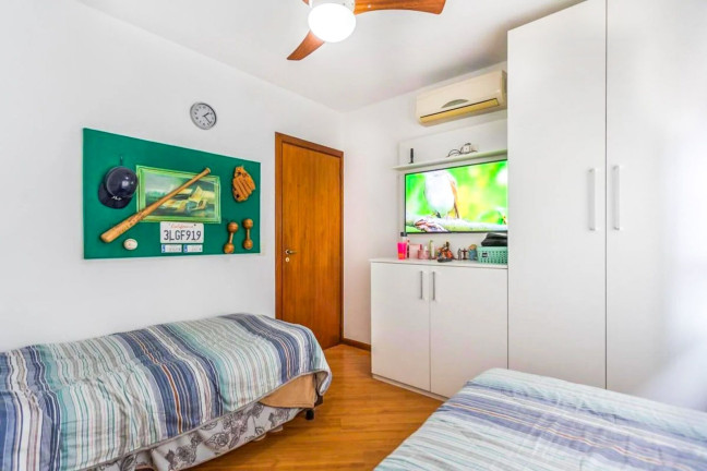 Imagem Cobertura com 3 Quartos à Venda, 206 m² em Petrópolis - Porto Alegre