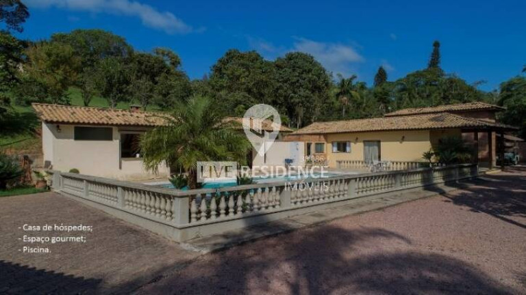 Imagem Chácara com 8 Quartos à Venda, 580 m² em Bairro Itapema - Itatiba Imagem Chácara com 8 Quartos à Venda, 580 m² em Bairro Itapema - Itatiba