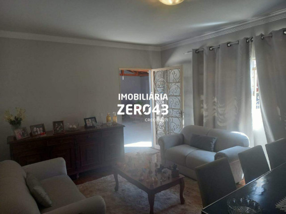 Imagem Casa com 4 Quartos à Venda, 260 m² em Centro - Londrina Imagem Casa com 4 Quartos à Venda, 260 m² em Centro - Londrina