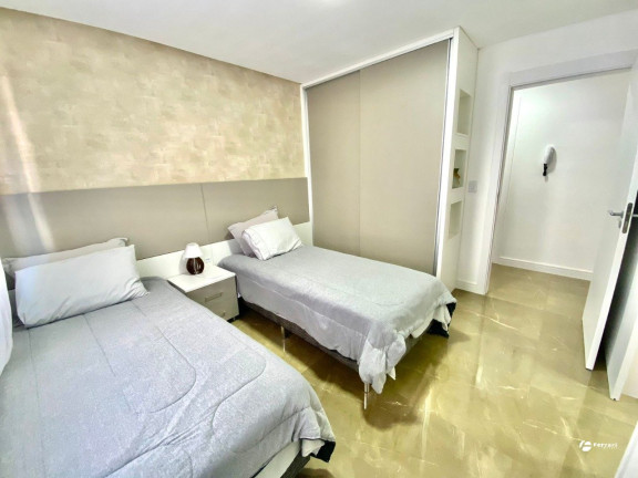 Imagem Apartamento com 2 Quartos à Venda, 131 m² em Centro - Capão Da Canoa
