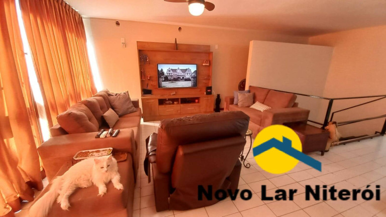 Imagem Casa com 4 Quartos à Venda, 240 m² em Centro - Niterói Imagem Casa com 4 Quartos à Venda, 240 m² em Centro - Niterói